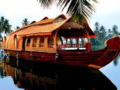 Alleppey Boat House Tour